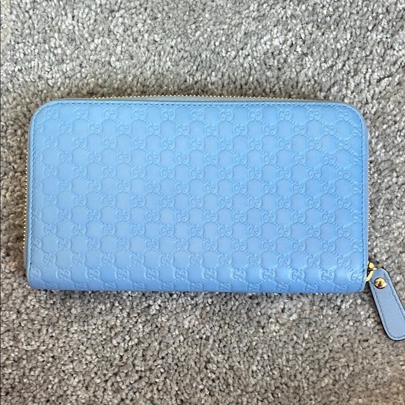 Gucci Guccissima Periwinkle Blue Zippy Wallet - Picture 3 of 9